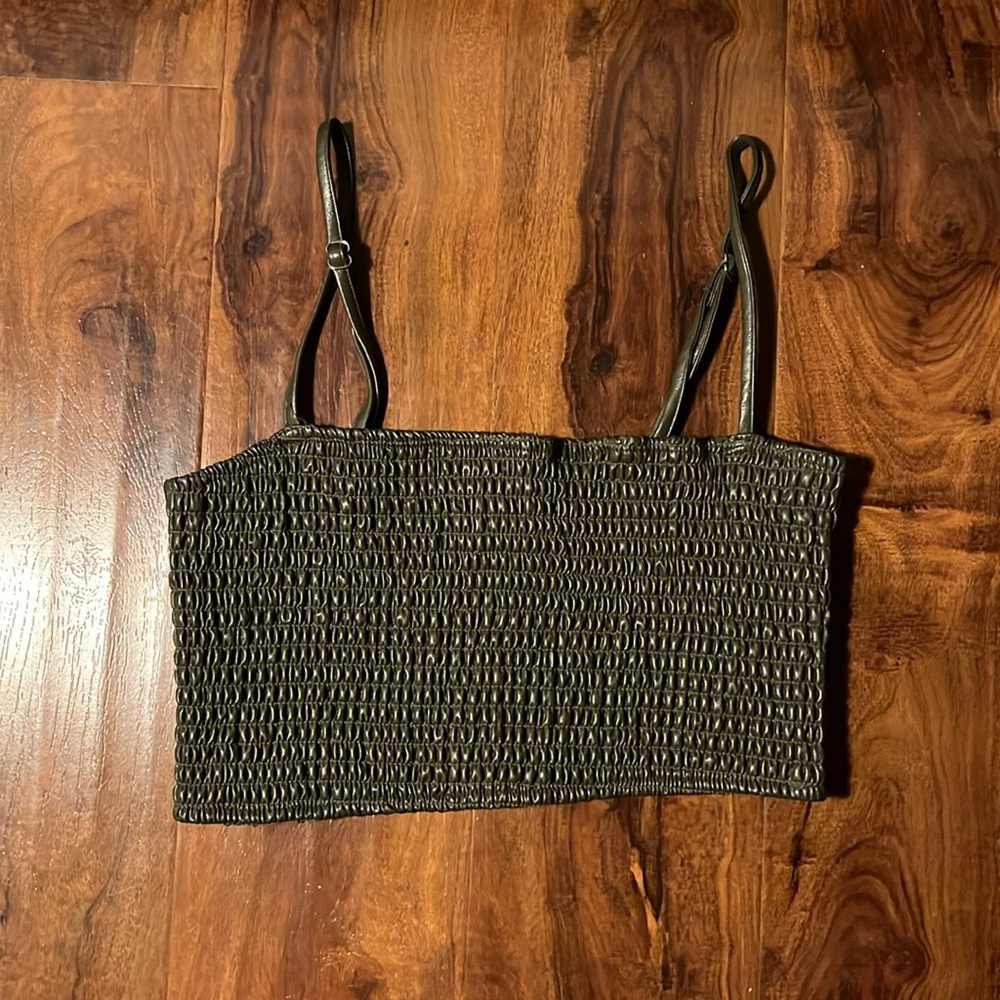 green elastic crop top, super stretchy w/ adjustable straps, Women’s Small